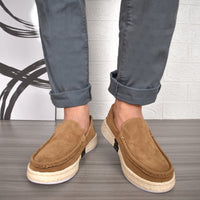 gid://shopify/MediaImage/24532706656350